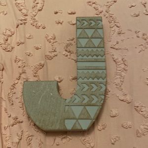 This will be cute for a bedroom or a bedroom wall or a dorm room